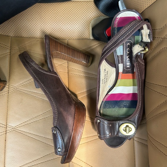 Coach heels - Picture 1 of 4
